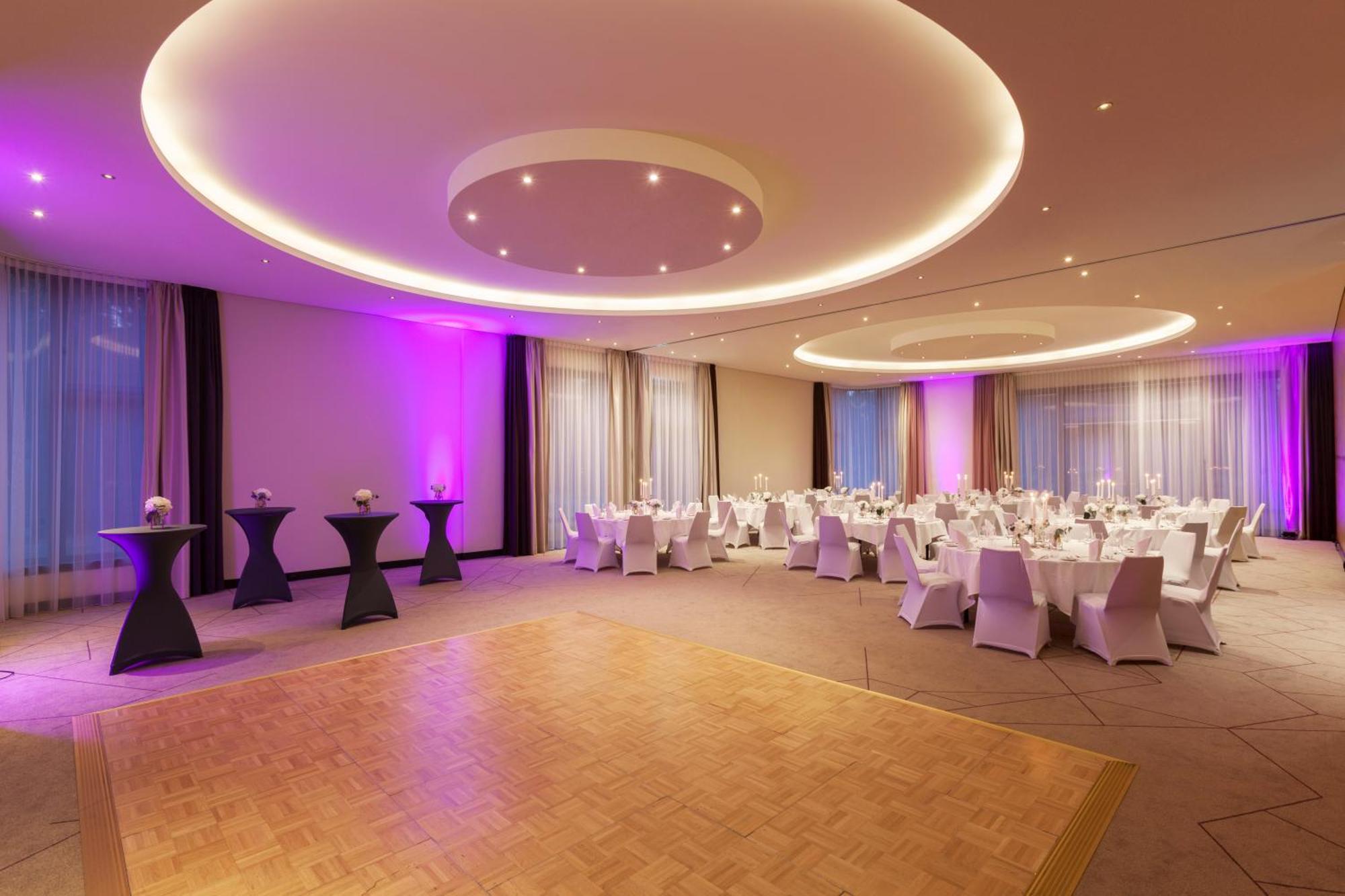 Steigenberger Parkhotel Hotel 4*