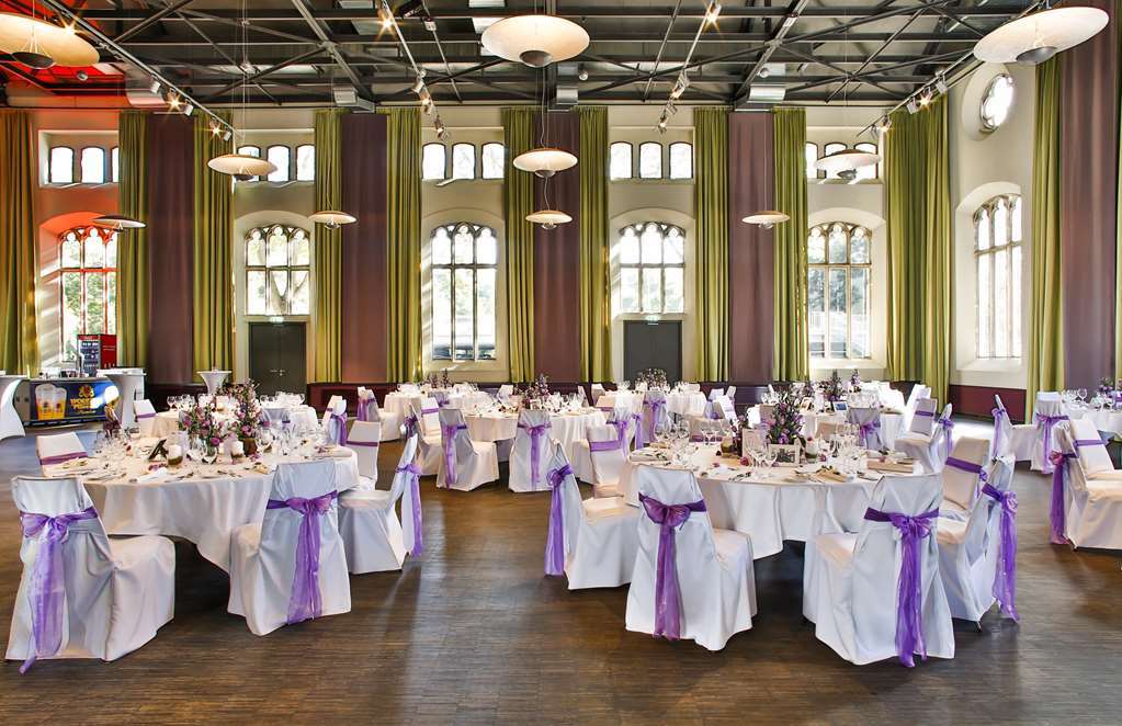Hotel Steigenberger Parkhotel 4*